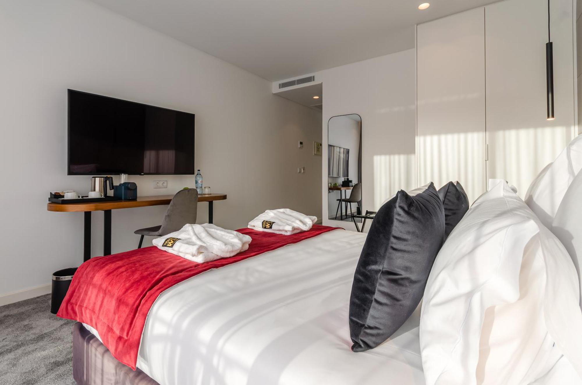 2M Boutique Hotel モンチジョ エクステリア 写真