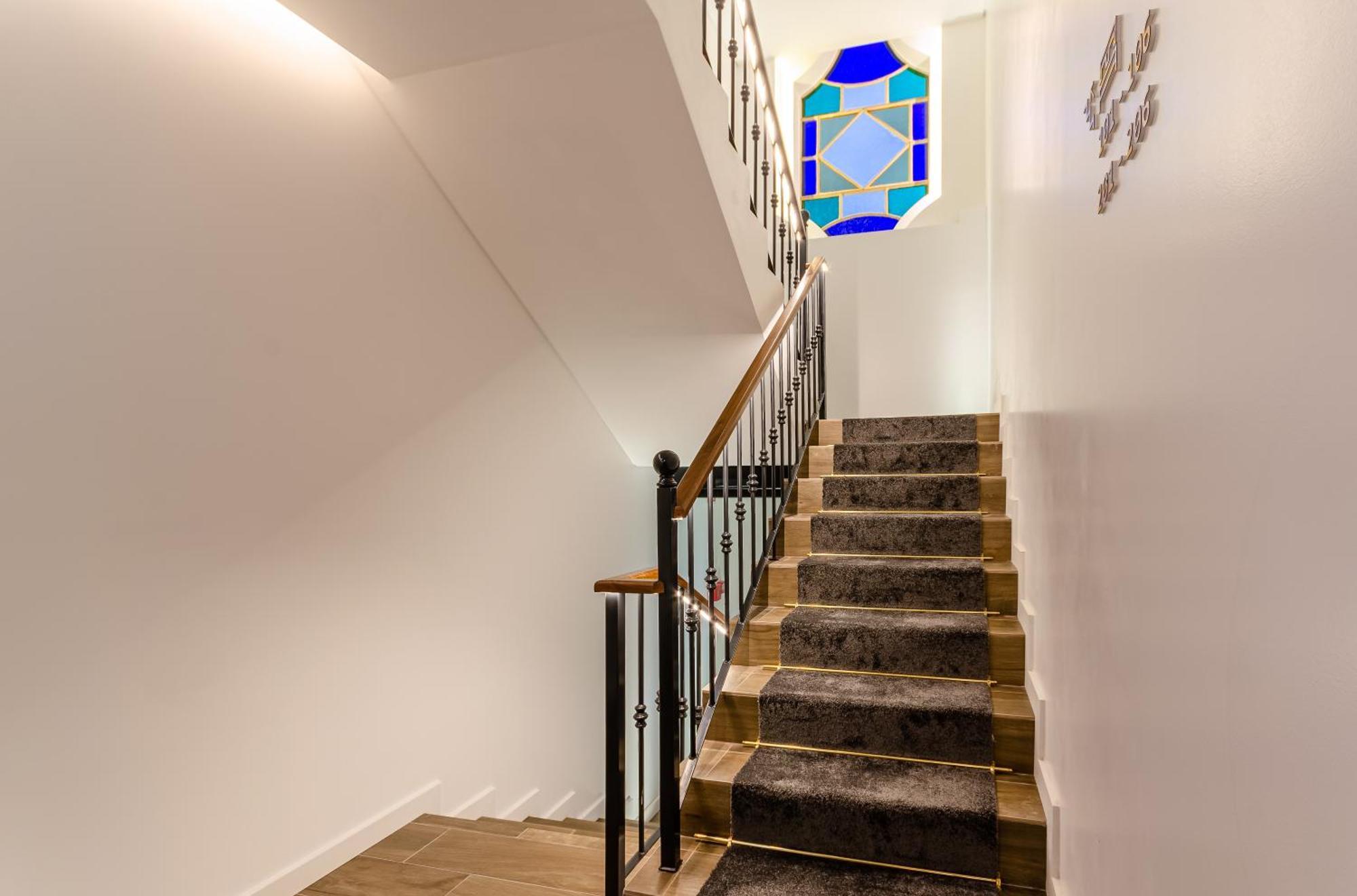 2M Boutique Hotel モンチジョ エクステリア 写真